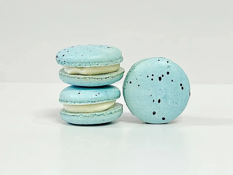 All Natural Blueberry Vegan Macarons