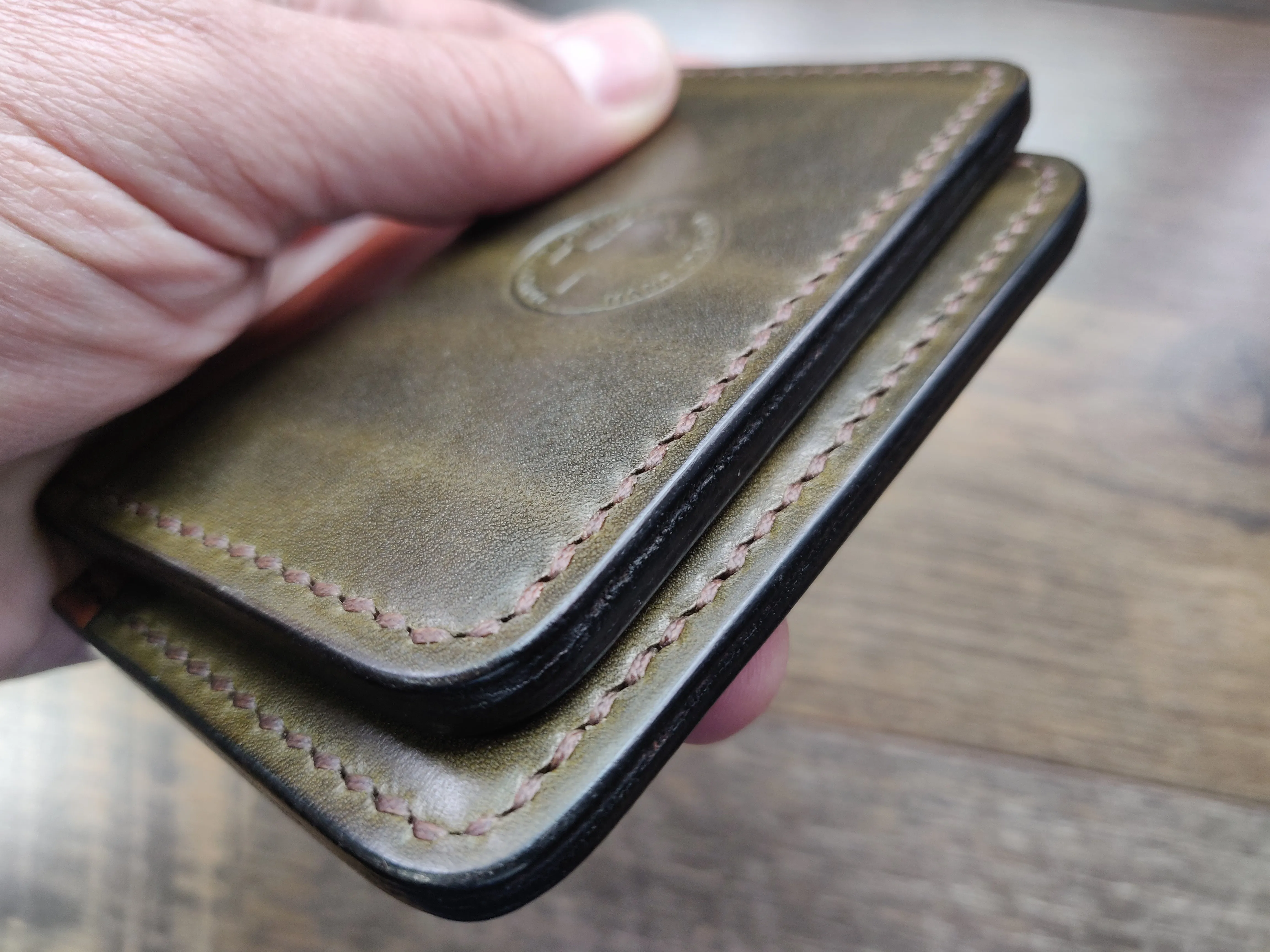 ID Wallet - Tan & Olive