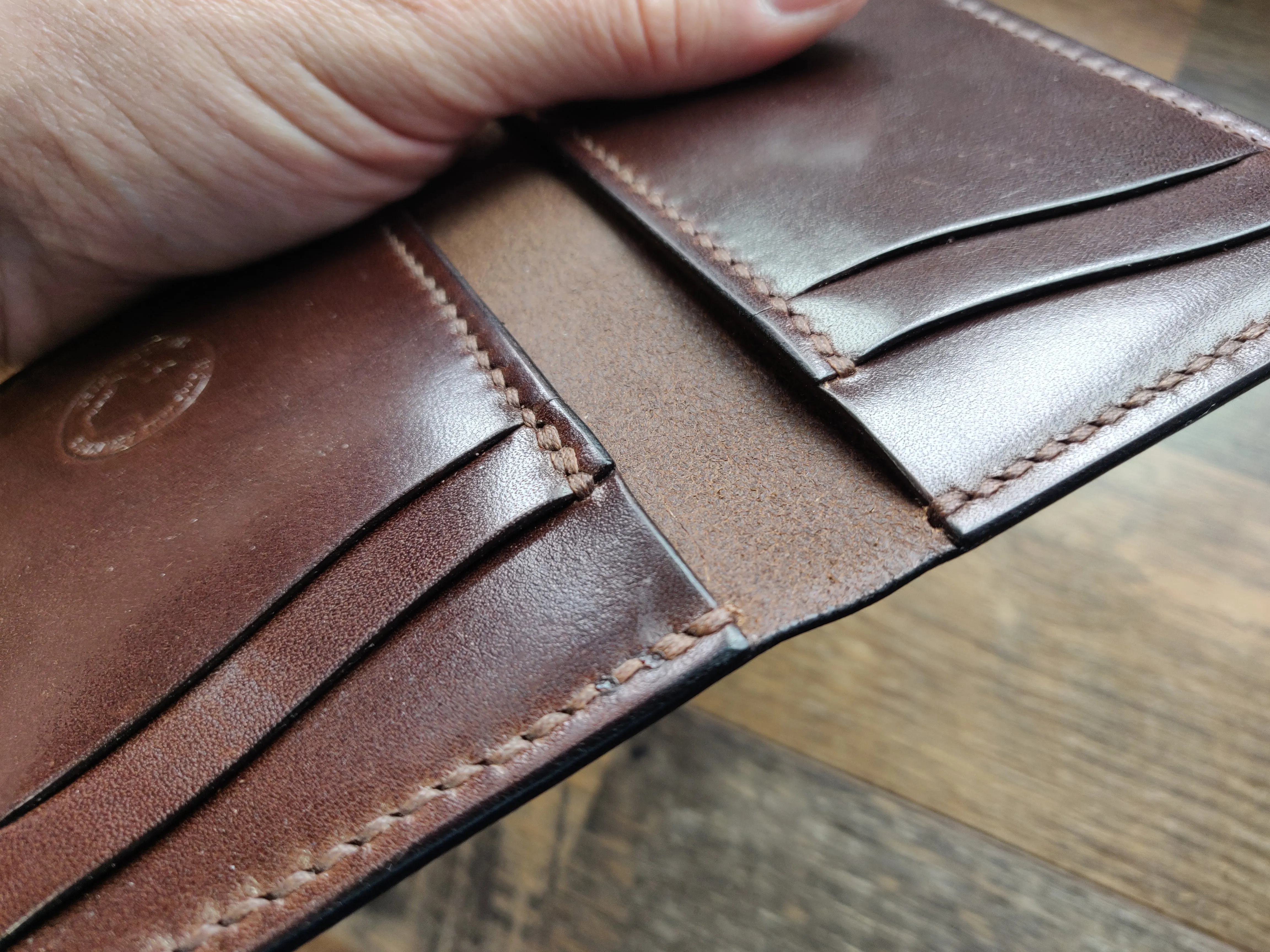 Vertical Wallet - Brown